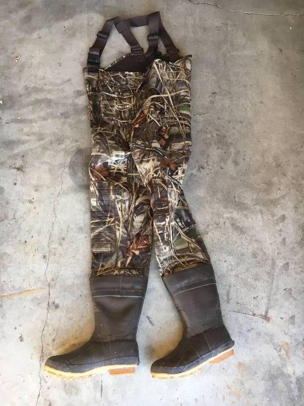 lot 47 image: Pro Line Waders
