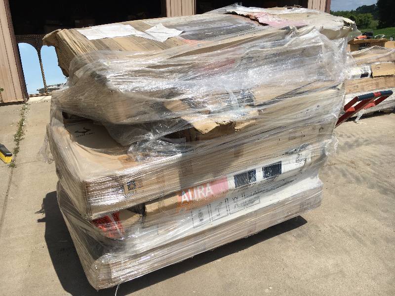 lot 137 image: Pallet of TV and Entertainment Stands
