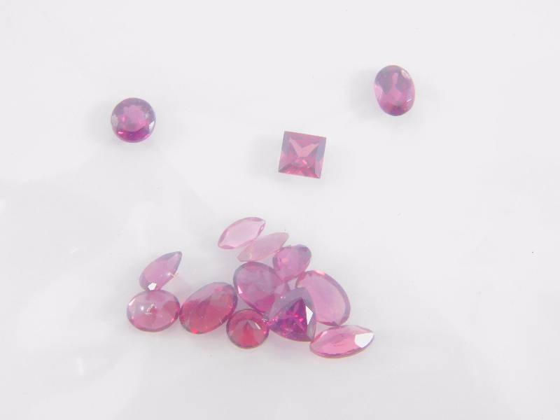 Rhodolite Garnet Gems