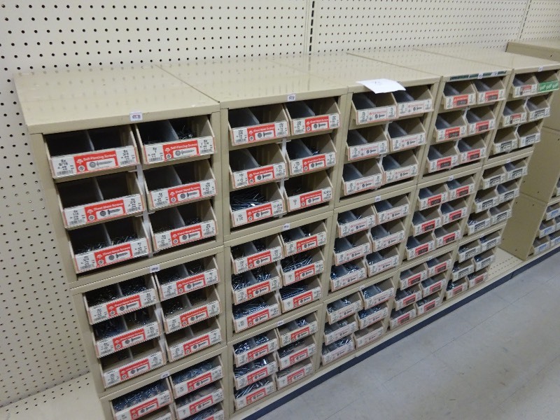 Sheet metal screws, self drilling screws