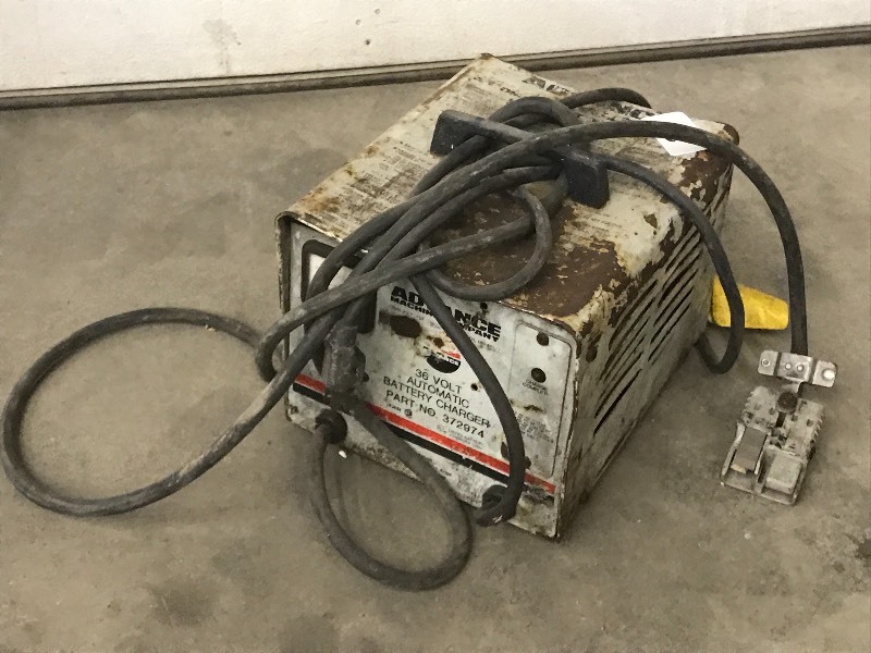 lot 3 image: Advance Commercial 36Volt Battery C...