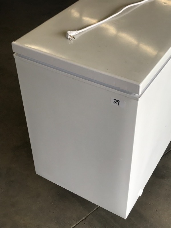 Magic Chef HMCF7W2 Chest Freezer, W... Loretto Equipment 349 KBID