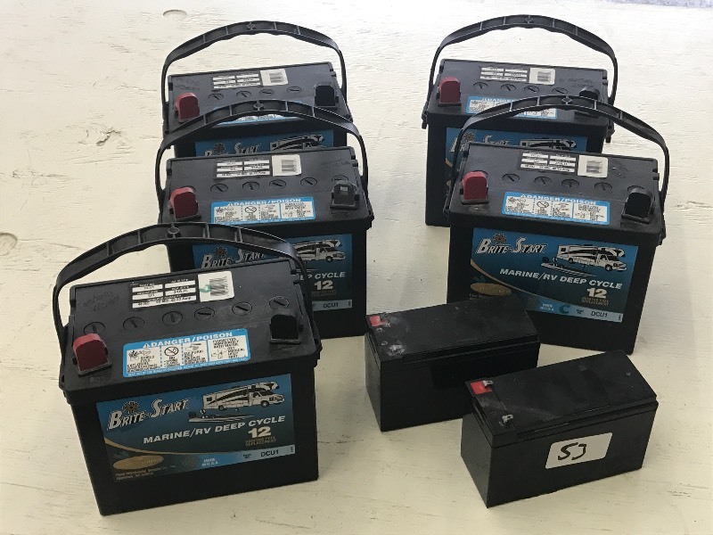 lot 53 image: Lot Of (5) Brite-Start 12Volt Deep...