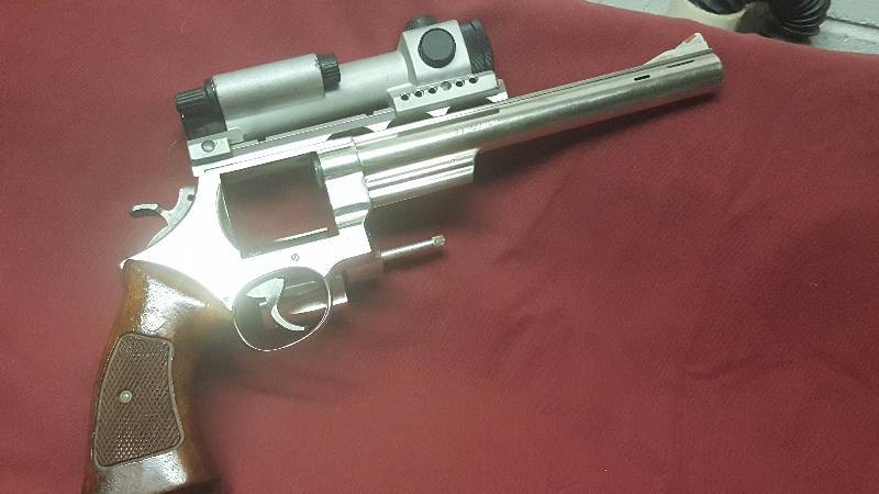 lot 2 image: Smith and Wesson 44 Magnum Model 29-3 with Aimpoint Scope and 8 38 Ported Barrel.