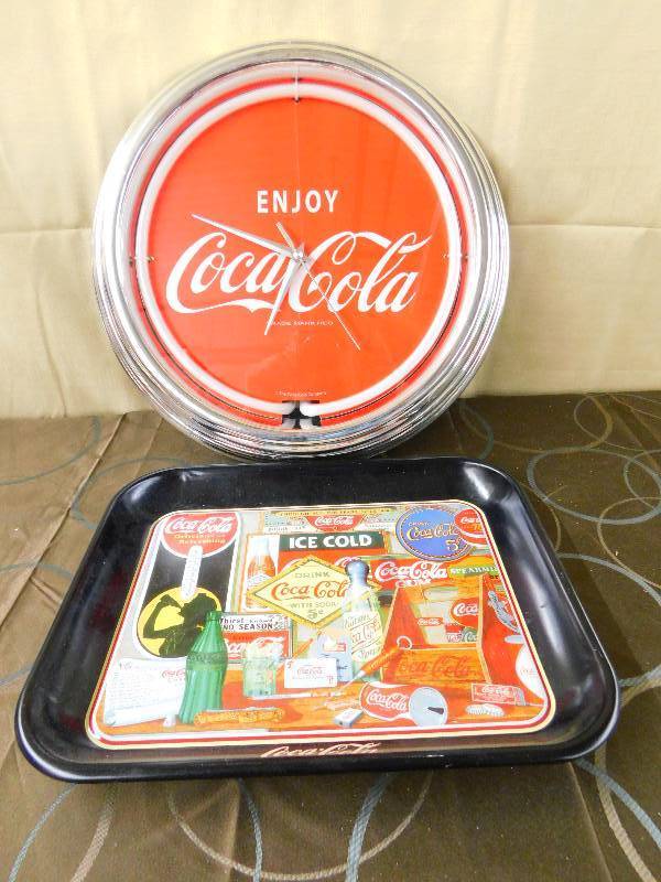 lot 444 image: COCA-COLA TIN TRAY AND CLOCK