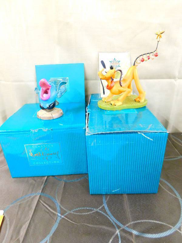 lot 478 image: CLASSICS WALT DISNEY COLLECTIONS FIGURINES