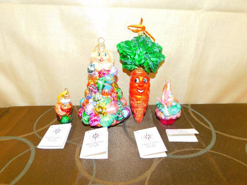 lot 483 image: CHRISTOPHER RADKO HOLIDAY ORNAMENTS