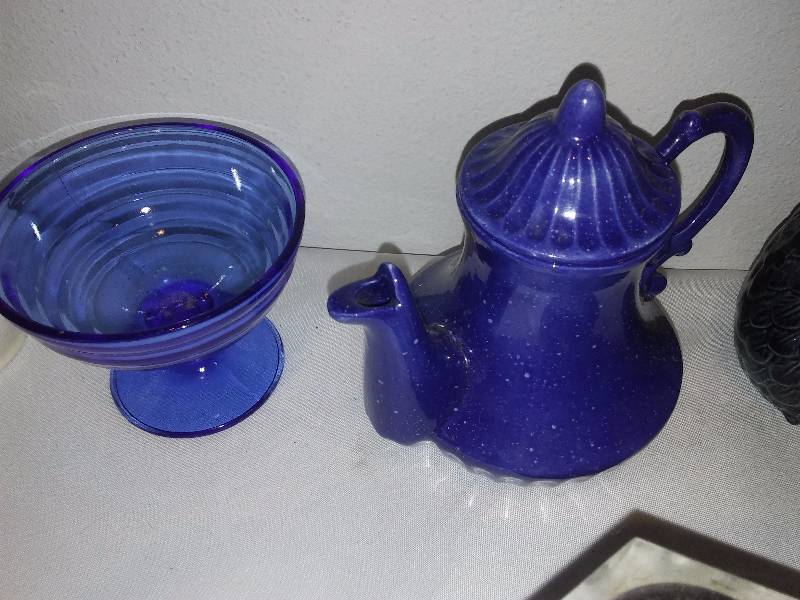 lot 80 image: Dcor Items, Blue Glass, Owl, Pepper Grinde, Pewter Cowboy hat and more