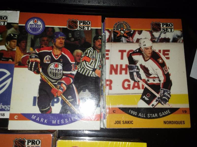 lot 116 image: 1990 ProSet NHY Hockey Cards,(500 in all)