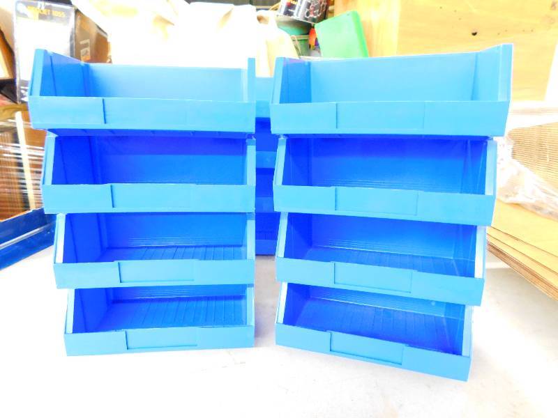 lot 10 image: STORAGE BINS