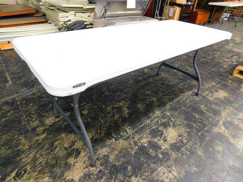 lot 39 image: 6 FOLDING LIFETIME TABLE