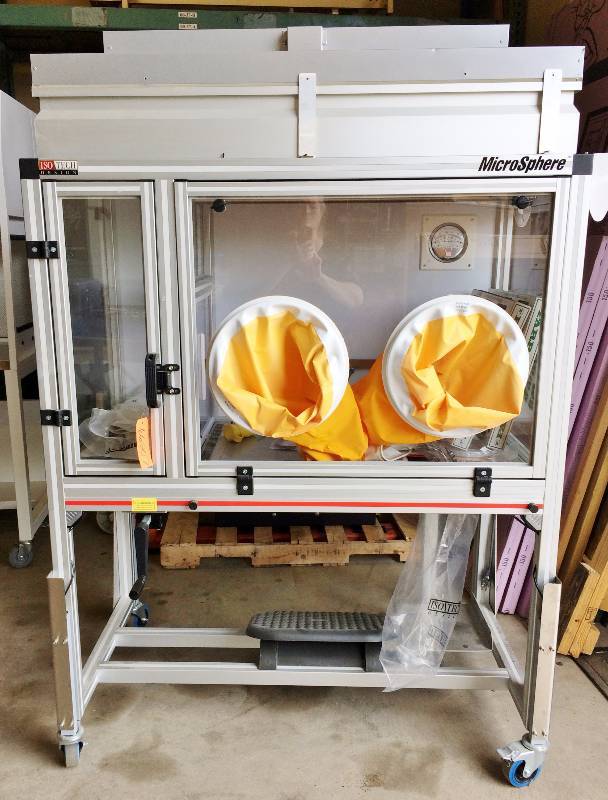 Retails New 22,000 ISOTech Microsphere Compounding Aseptic Isolator