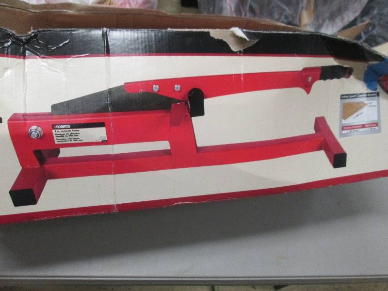 lot 36 image: Roberts Laminate Cutter for Cross C...