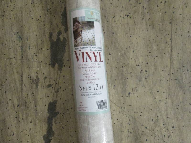 lot 71 image: 8 ft. x 12 ft. Vinyl Unbound Remnan...