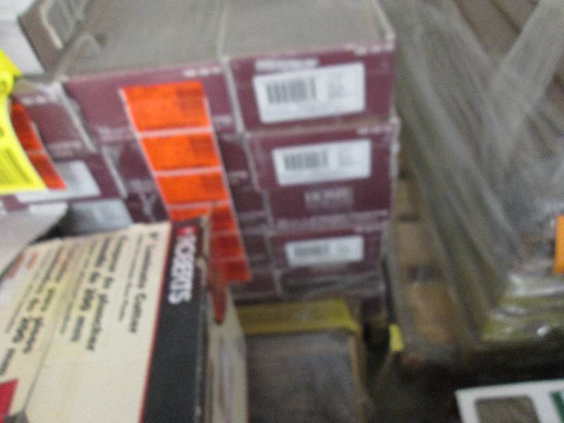 lot 87 image: 10 cases Traffic Master Hand-Scrape...