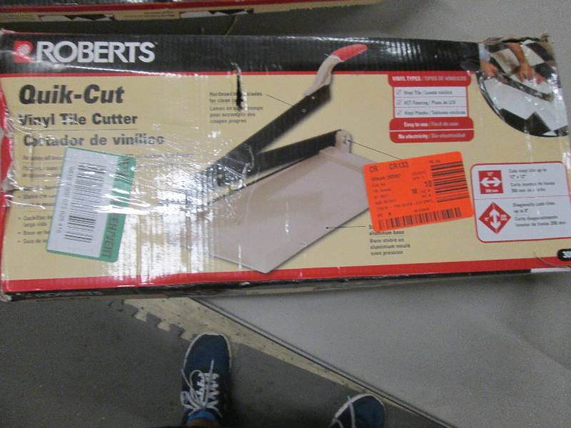 lot 106 image: Roberts 12 in. Quik-Cut Vinyl Tile ...