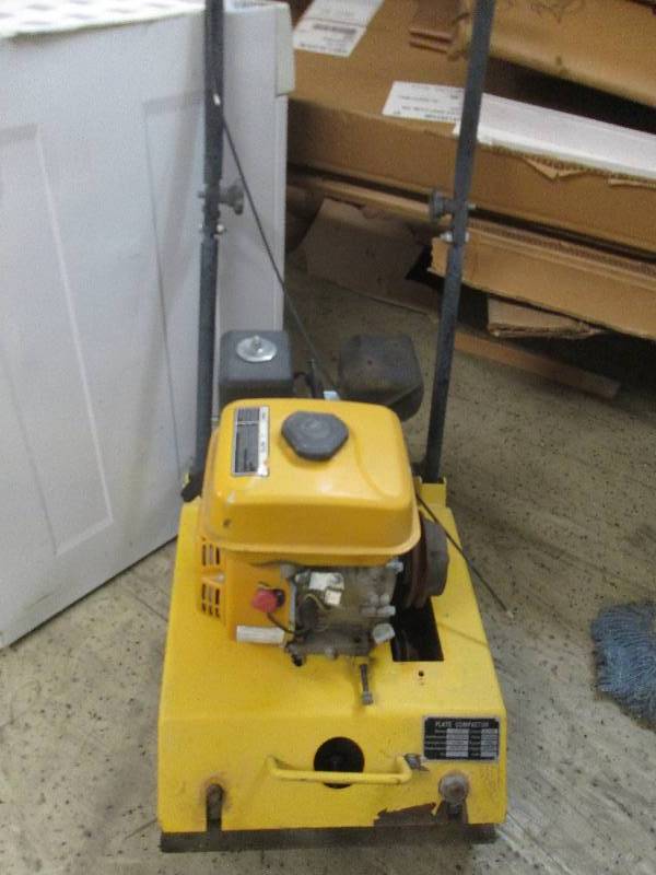 lot 126 image: C-77 Plate Compactor...
