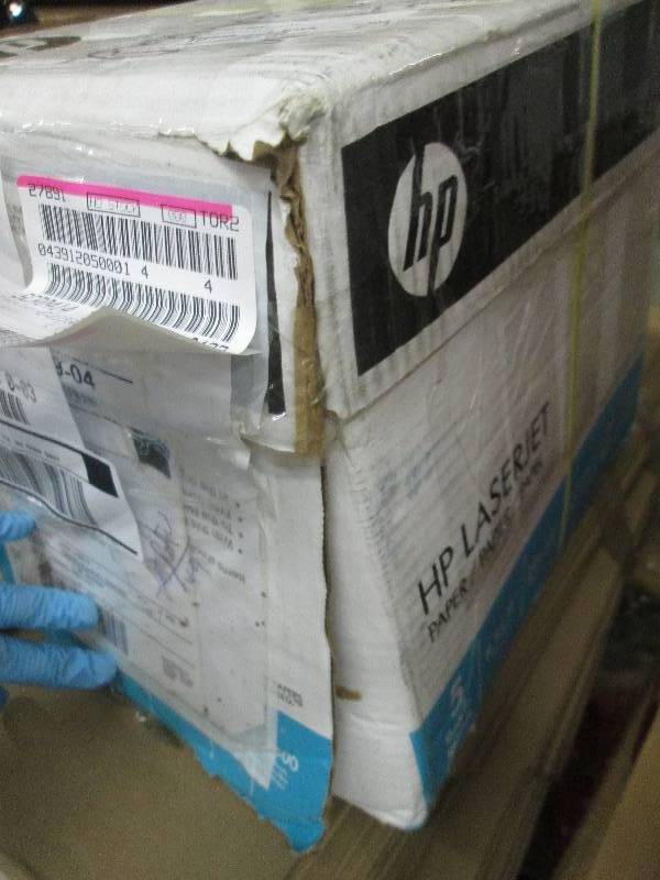 lot 185 image: Open Case of 5 Reams HP LaserJet Pa...