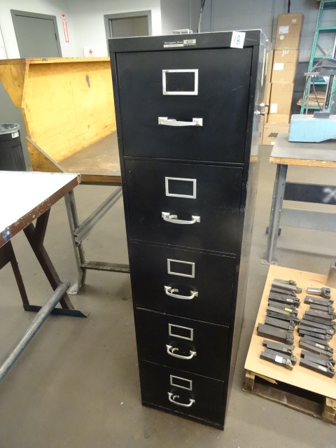 lot 18 image: Remington Rand 15 metal 5 drawer f...