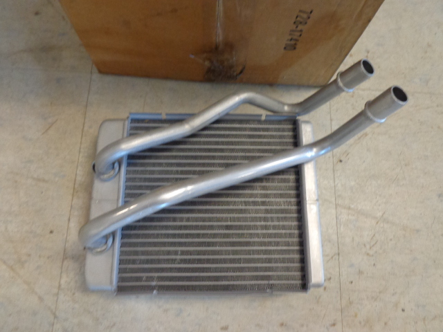 lot 8 image: Ready Aire Heater Core Radiator
