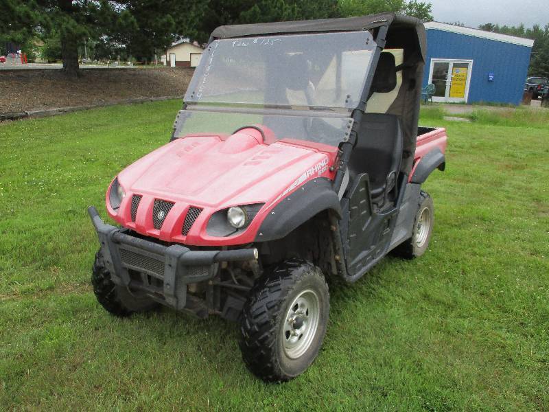 lot 2 image: 2007 Yamaha Rhino