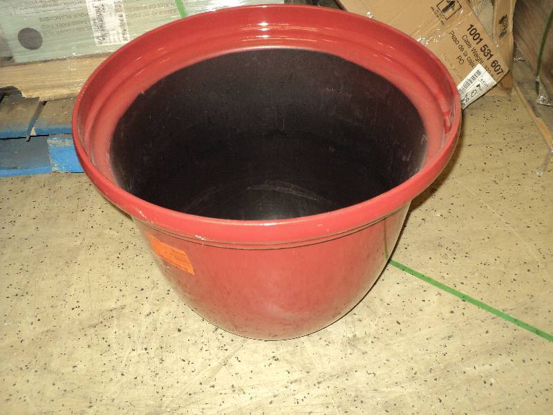 red planter, 17in highx21in diamete...