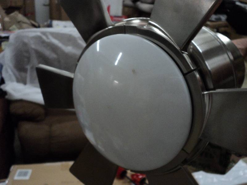 fan light, needs blades...