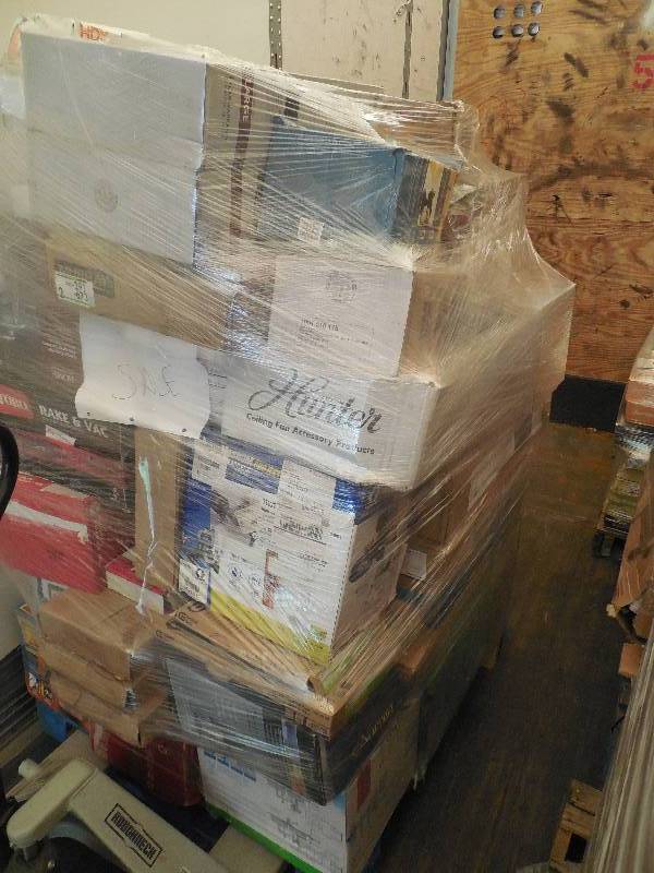 lot 2 image: PALLET LOT OF GENERAL MERCHANDISE AND TOOLS