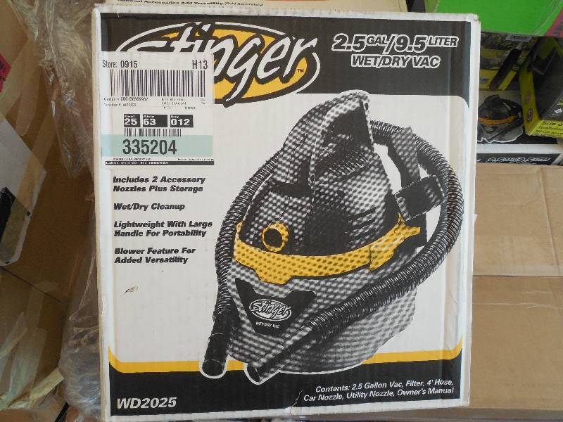 lot 27 image: Stinger 2.5 gal. 1.75-Peak HP Compact Wet Dry Vac
