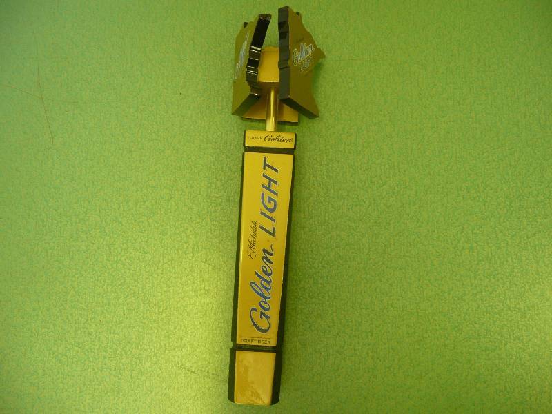lot 30 image: Michelob Golden Light Minnesota Tap Handle - See Pictures