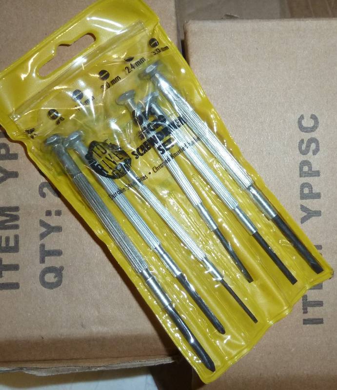 lot 24 image: 20 small screwdriver sets...