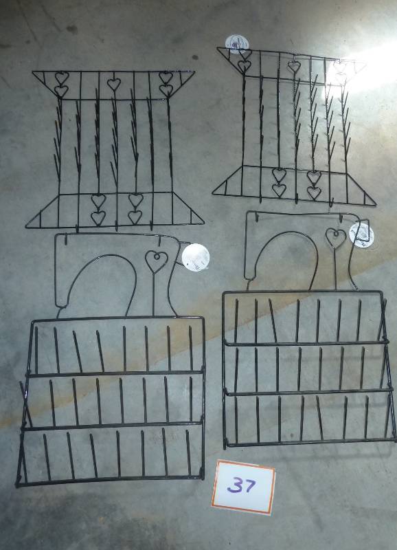 lot 78 image: 4 sewing thread racks - use separat...