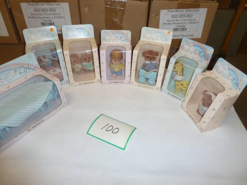 lot 100 image: lot of Precious Moments Noahs Ark s...