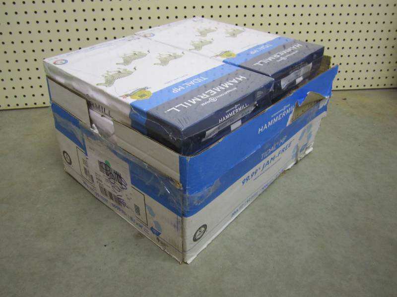 lot 30 image: Case of 5000 (10 reams of 500) prin...