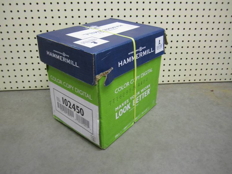 lot 36 image: Case of 2500 (5 reams of 500) print...