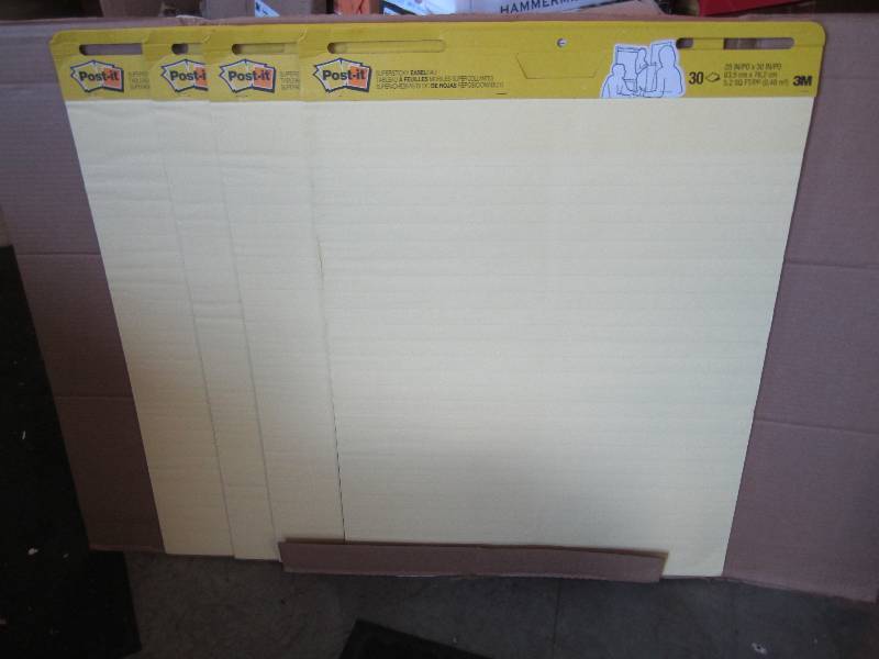 lot 88 image: Pack of 4 Post-It Easel Pads 30 she...