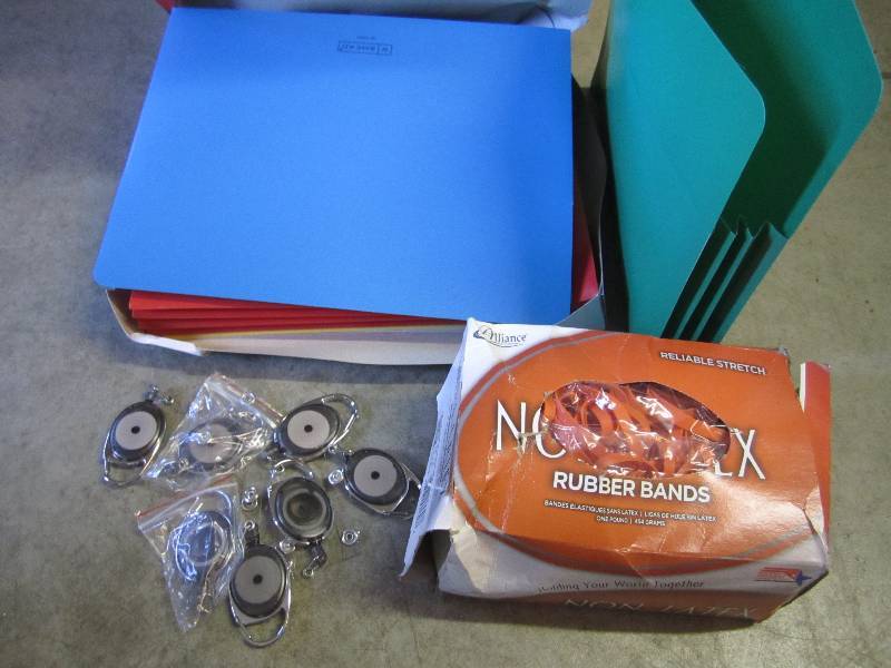 lot 99 image: Lot of misc office supplies first a...