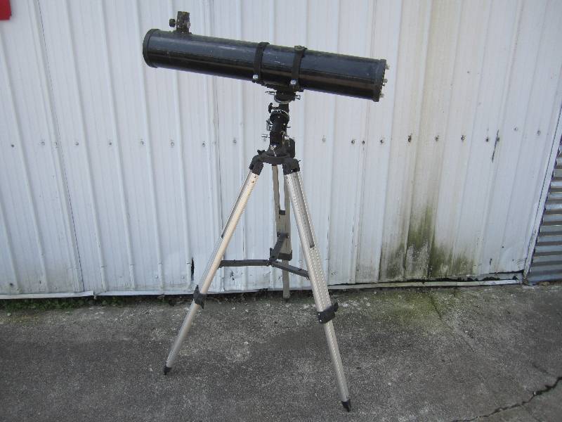 lot 148 image: Telescope with stand Celestron Firs...