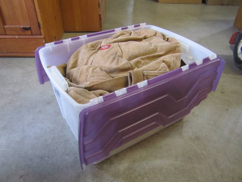 lot 171 image: Plastic tote full with Dickies work...