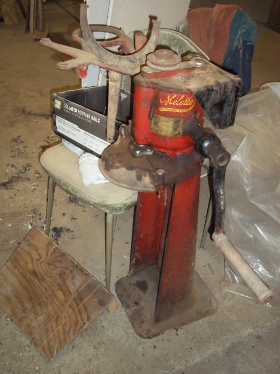 lot 36 image: Cream Separator