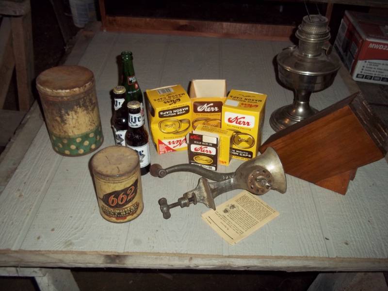 lot 80 image: Lot of Misc including meat grinder, vintage tins, oil lamp, etc
