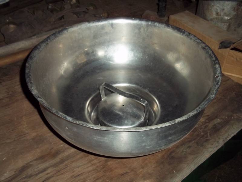lot 131 image: Milk Strainer