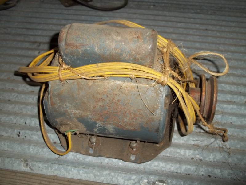 lot 186 image: Electric Motor 12 hp