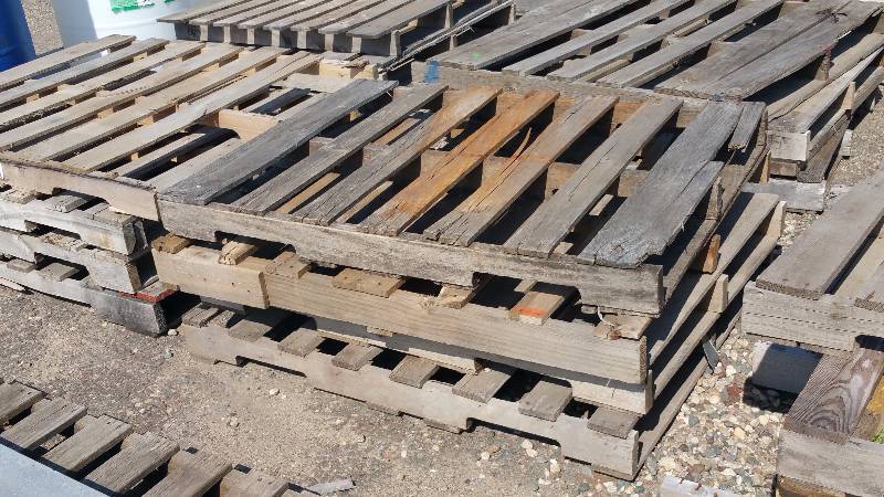 lot 69 image: (4) Four Wood Pallets