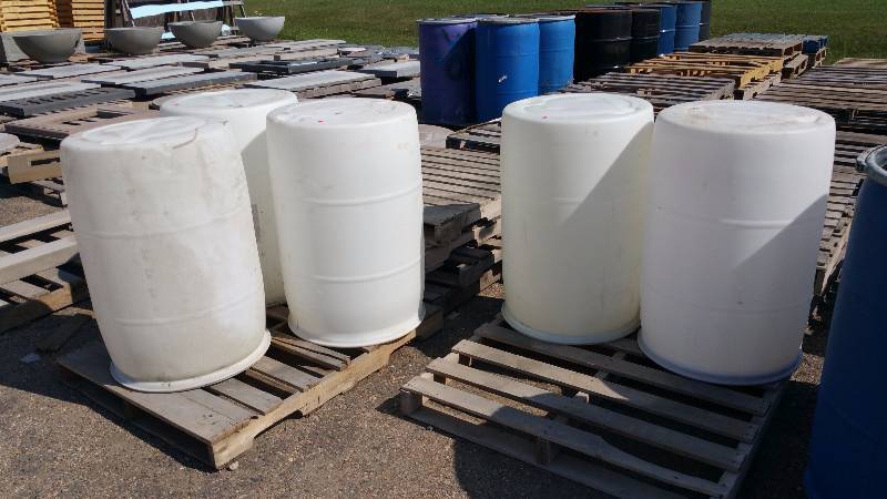 lot 76 image: (1) 55 Gallon Heavy Duty Plastic Barrel