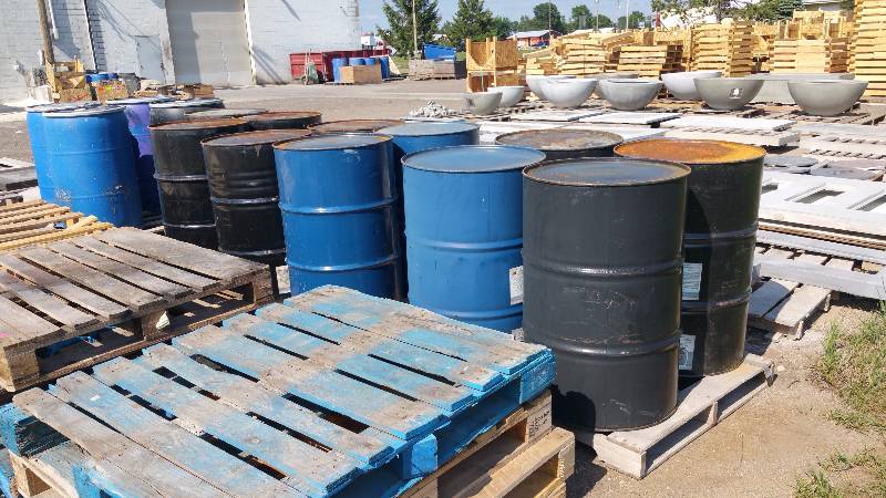 lot 88 image: Steel 55 Gallon Barrel  Drum