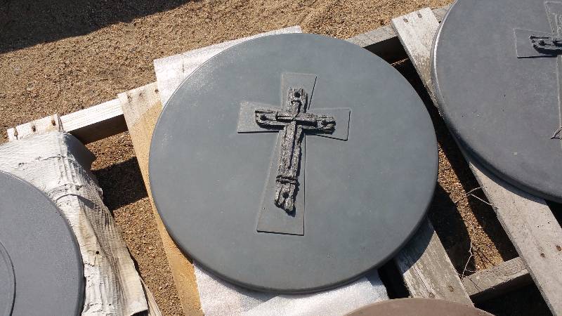 lot 110 image: Wooden 3D Cross & Nails Christian Paver  Yard Art  Wall Hanging