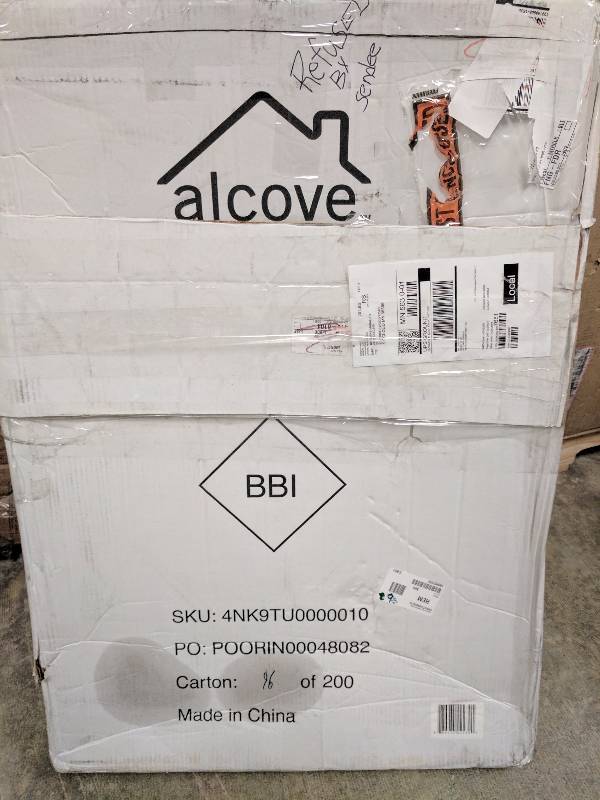 lot 29 image: alcove Zero Gravity Chair