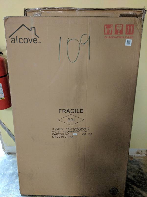 lot 109 image: Sunning Dale Dining table