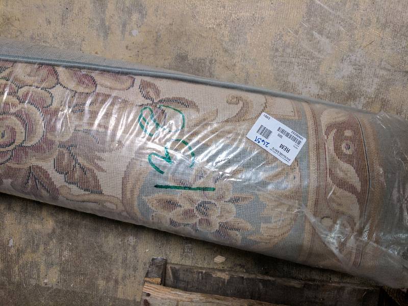 lot 138 image: Medallion Floral Le Petit Pala Area Rug 1011 x 15 - Light Blue